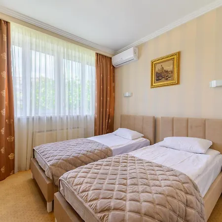 Persian Palace Hotel Kyiv